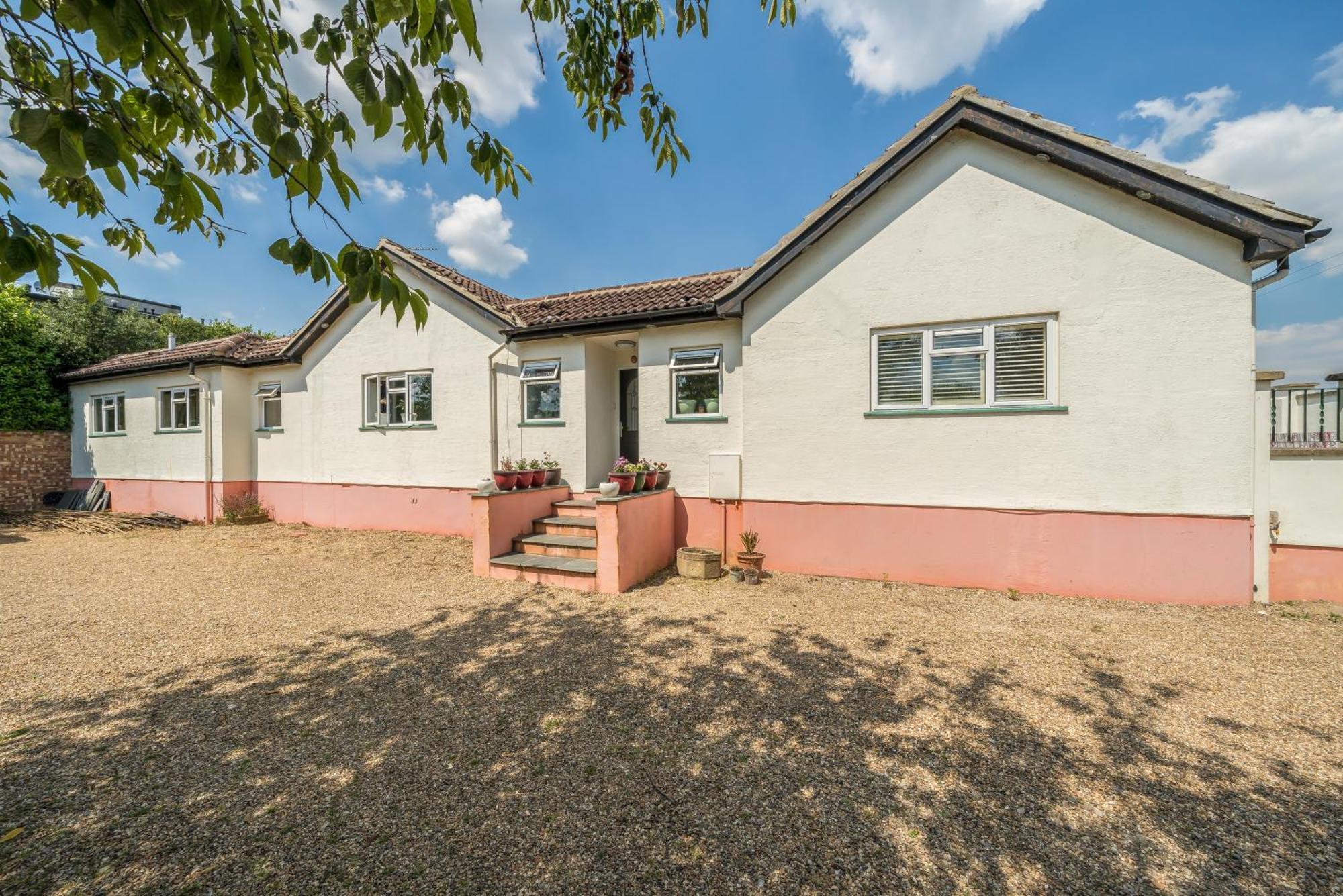 Staines-upon-Thames Serene Spacious Room מראה חיצוני תמונה